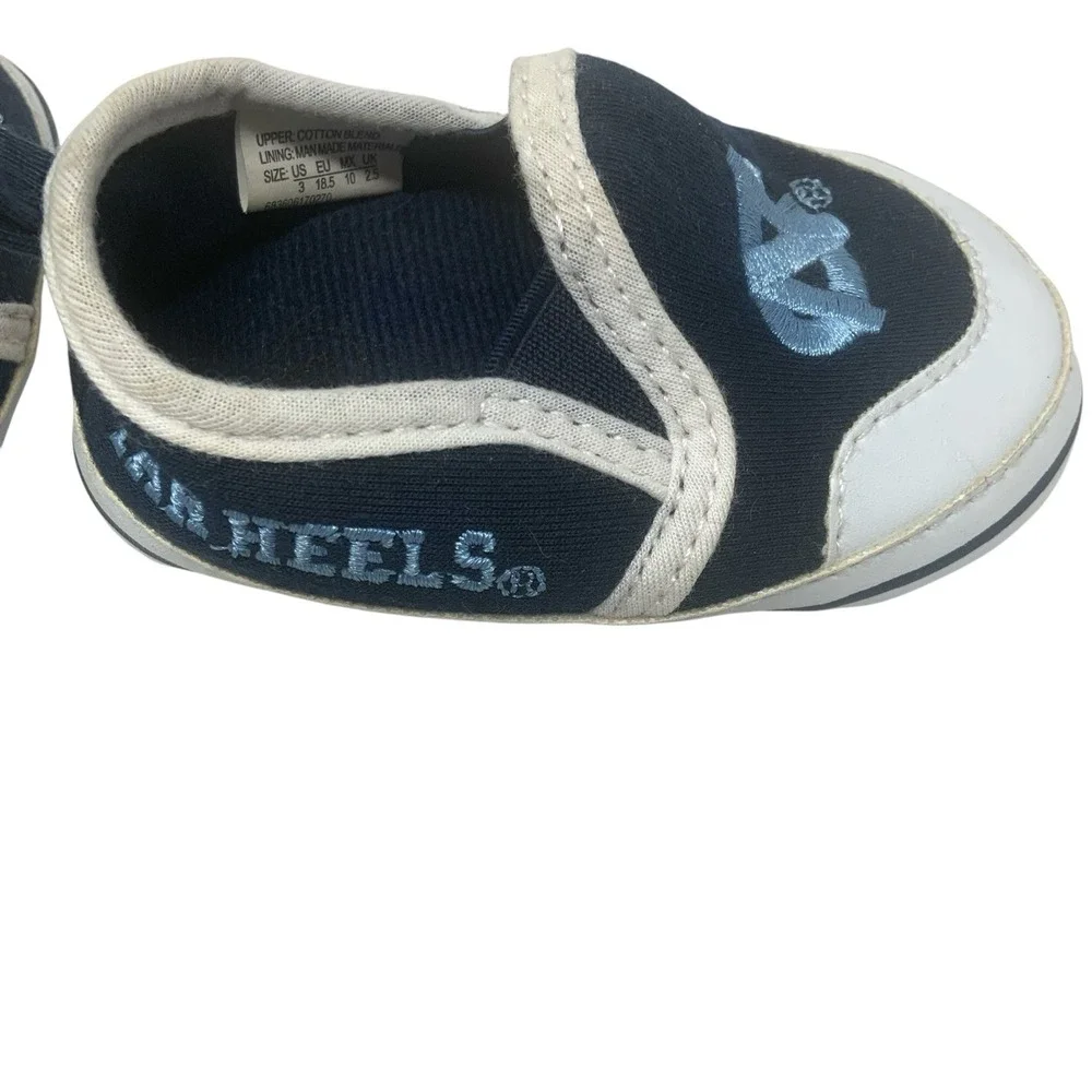 UNC Tar Heels Baby Shoes NC Logo Soft Slip On Crib Shoes Size 3 Months?